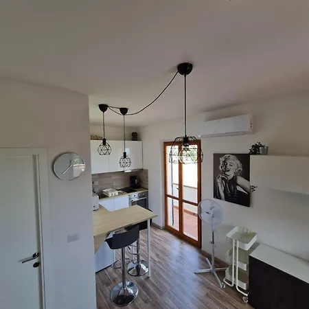 L21 - Ristrutturato Marcelli